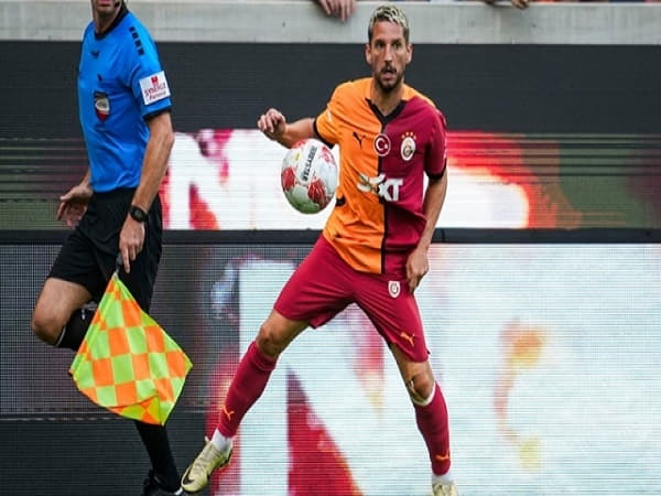 Đánh giá đội hình Galatasaray gặp AZ Alkmaar ngày 21/2