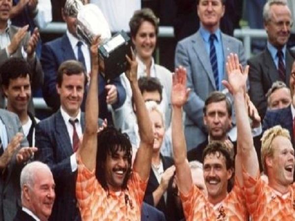 Số áo Rijkaard tại Đội tuyển Quốc gia Hà Lan
