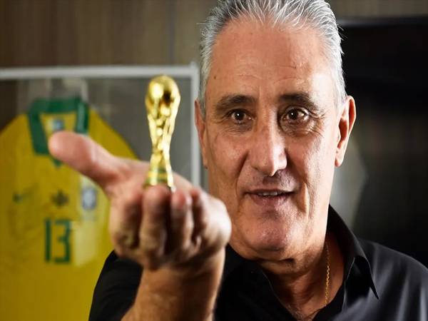 Tite (Adenor Bacchi) là huấn luyện viên Brazil nổi tiếng