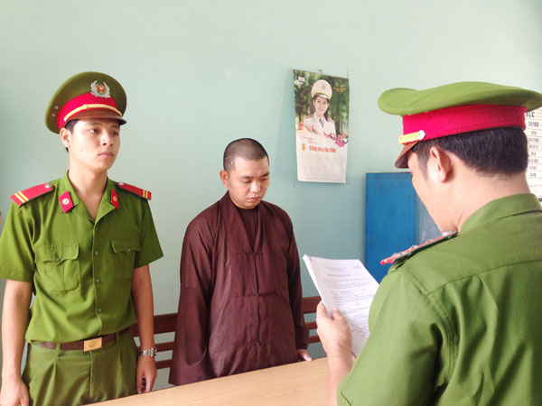 Giải mã ý nghĩa nằm mơ thấy bị công an bắt là điềm gì?