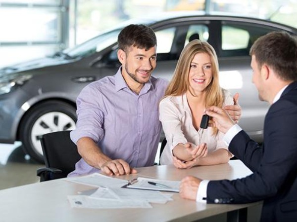 Luận giải giấc mơ thấy mua ô tô có điềm gì, phúc hay họa?